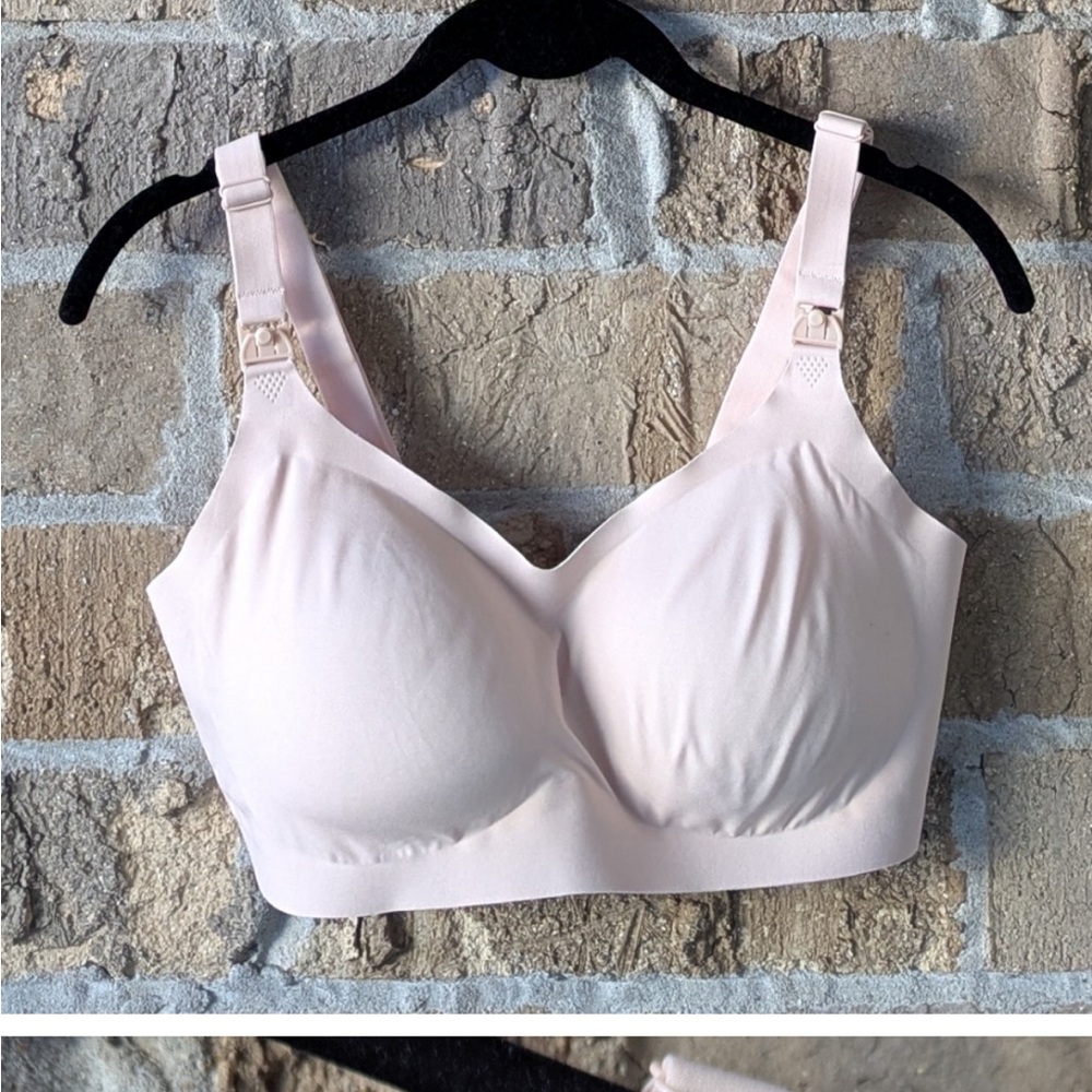 Very good condition Kindred Bravely Nursing Bra Size Medium Busty Blush Nude